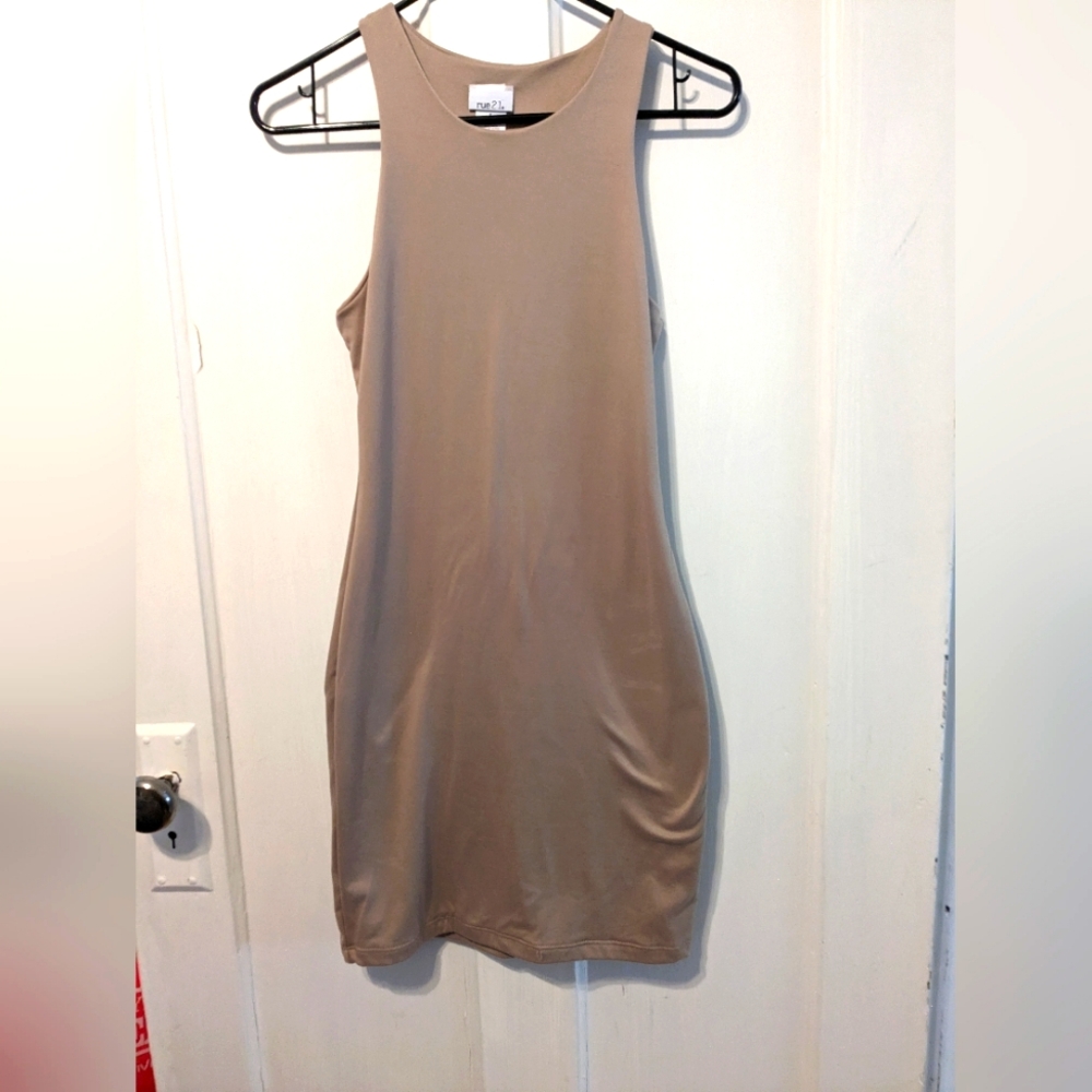Rue21 small body con dress